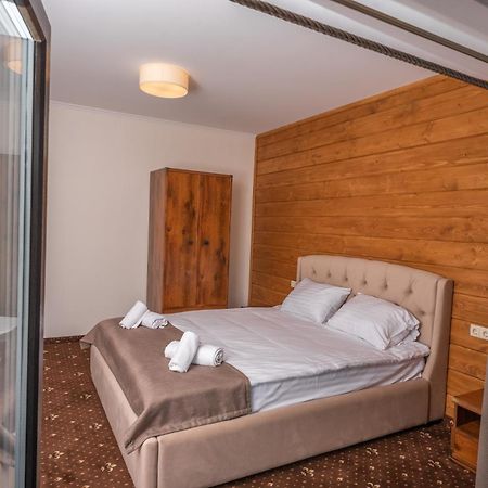 Residence Chalet & Nesh Татарив Екстериор снимка